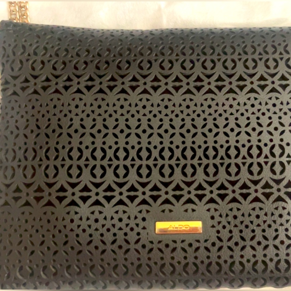 Hand bag